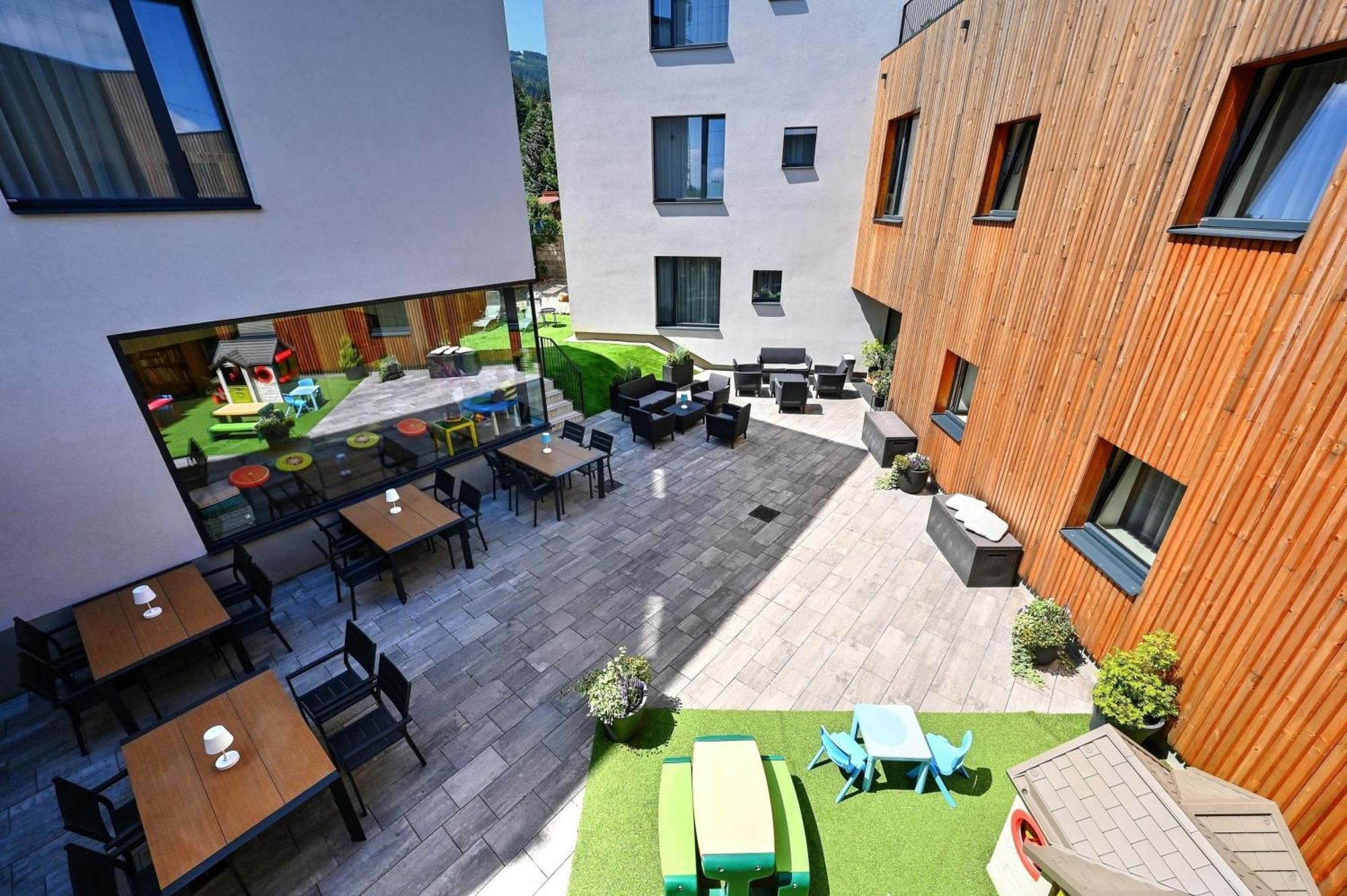 Wellness Hotel Fénix Liberec Exterior foto