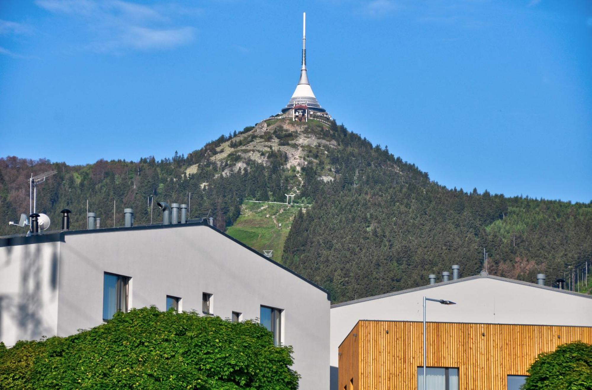 Wellness Hotel Fénix Liberec Exterior foto