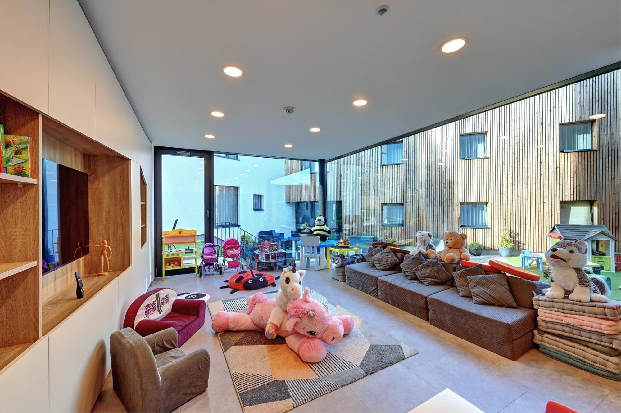 Wellness Hotel Fénix Liberec Exterior foto